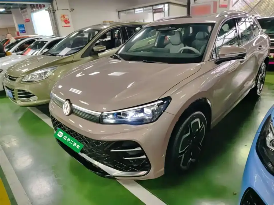 Volkswagen Tiguan L PRO 330TSI 2WD R-Line Smart Edition 2026