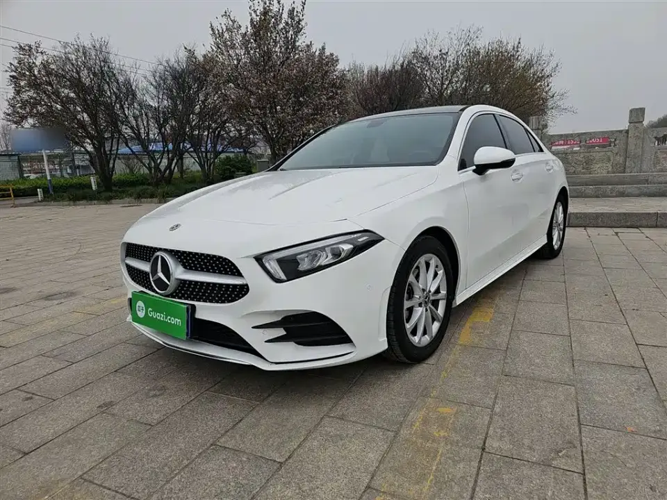 Mercedes-Benz A-Class A 200 L Sport Sedan Fashion Edition 2021