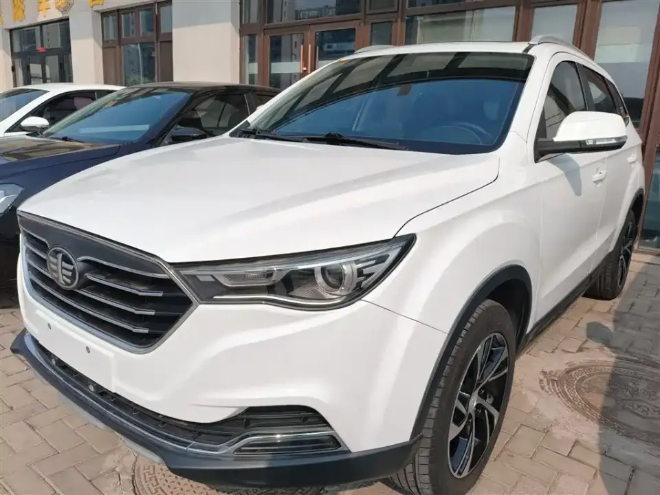Besturn X40 1.6L Manual Luxury Type China V 2019