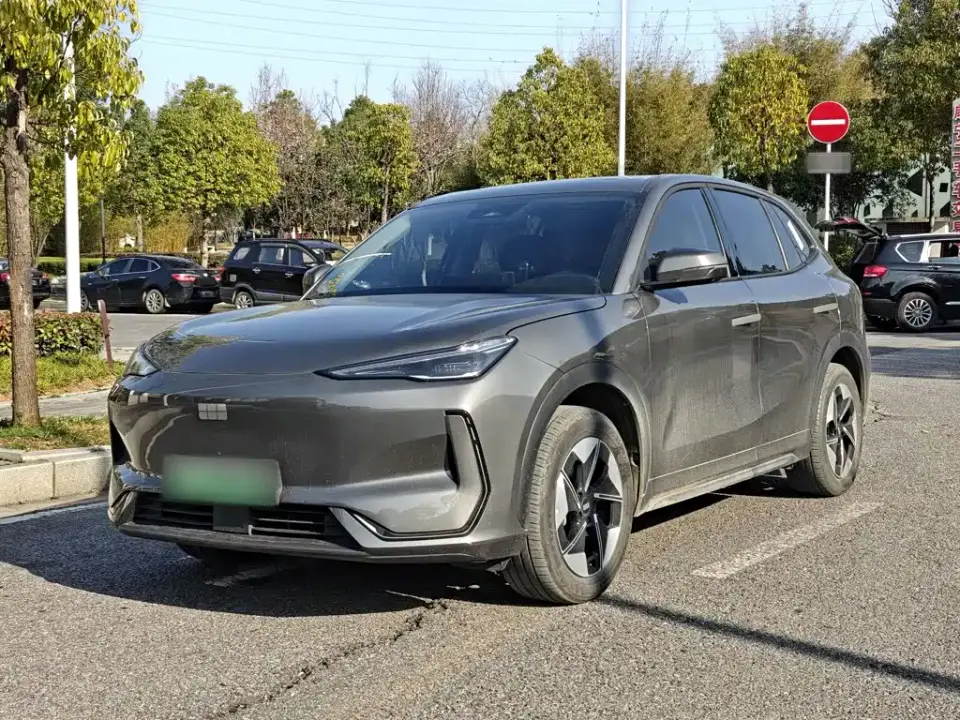 Geely Galaxy Galaxy E5 440km Start Edition 2025