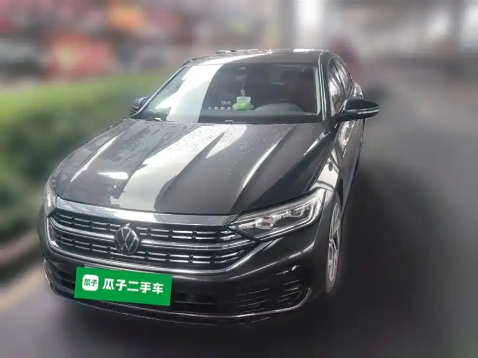 Volkswagen Sagitar 300TSI DSG Surpassing Edition 2023
