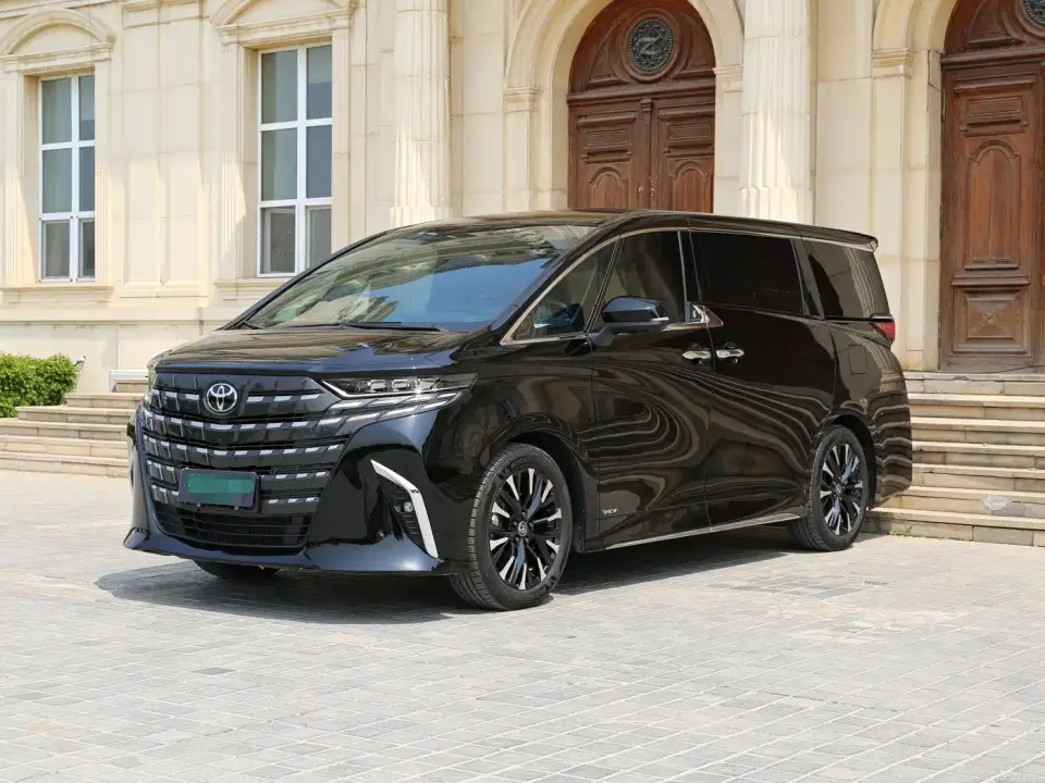 Toyota Alphard Hybrid 2.5L Ultimate Gold Edition 2025