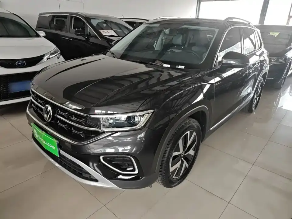 Volkswagen Tayron 300TSI 2WD Luxury Plus Advanced 2025
