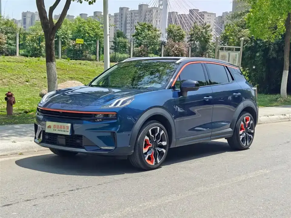 Lynk & Co 06 1.5T Halo 2021