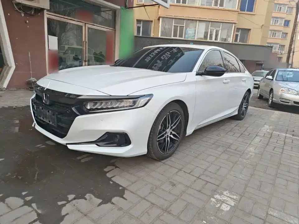 Honda Accord 260TURBO Phantom Night Premium 2022