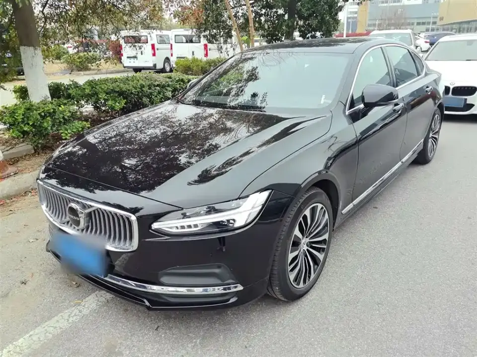 Volvo S90 B5 Zhiyi Luxury Edition 2025
