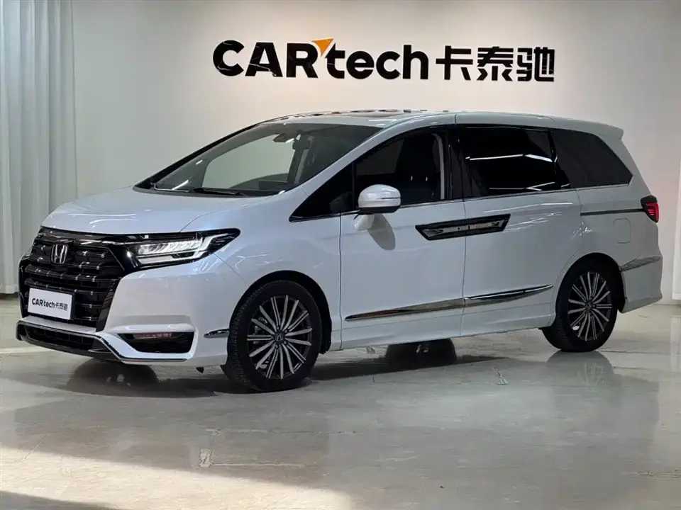 Honda Elysion 2.0L e:HEV Luxury 2022