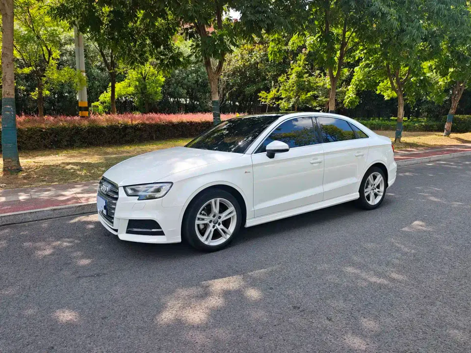 Audi A3 Limousine 35 TFSI Fashion (China V) 2020