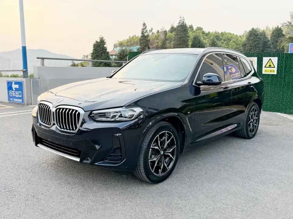 BMW X3 xDrive25i M Sport Package 2021