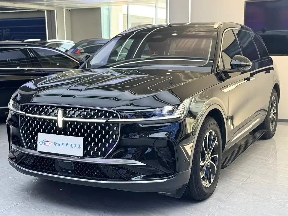 Lincoln Nautilus 2.0T AWD Premium Edition 2024