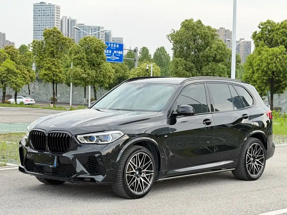 BMW X5 (Import) xDrive40i M Sport Package 2022