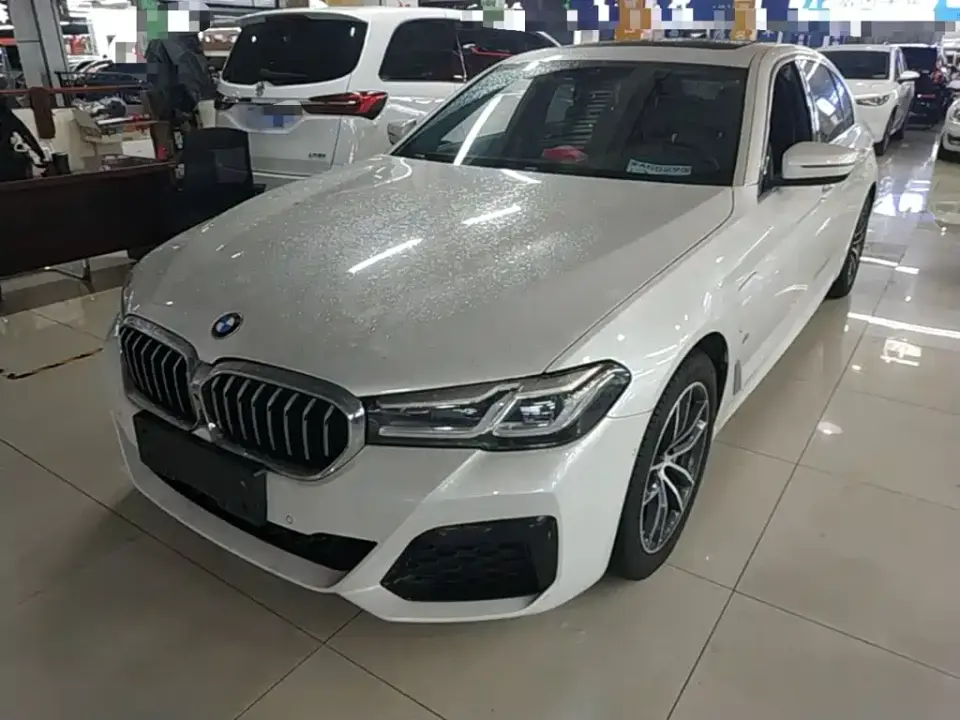 BMW 5 Series New Energy 535Le M Sport Package 2021