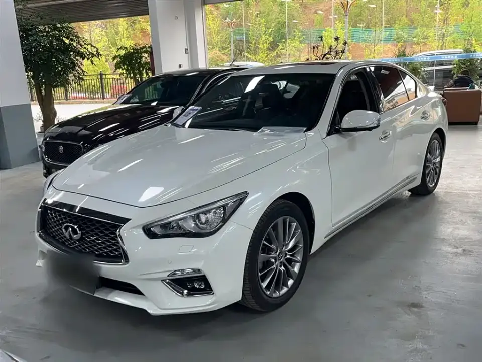 Infiniti Q50L 2.0T Premium Edition (China VI) 2021