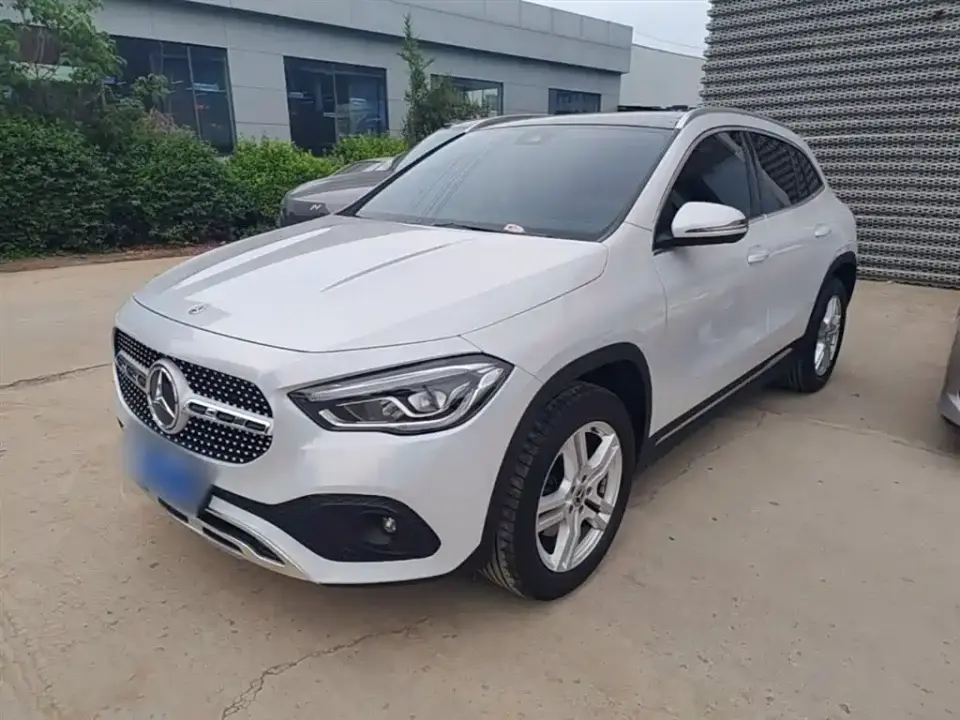 Mercedes-Benz GLA-Class Facelift GLA 200 2024