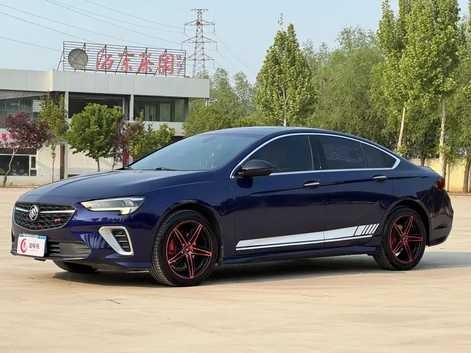 Buick Regal GS 28T Elite 2020