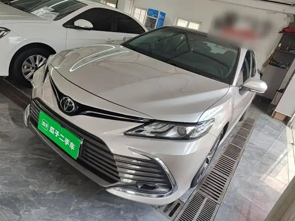 Toyota Camry 2.5G Luxury Edition 2023