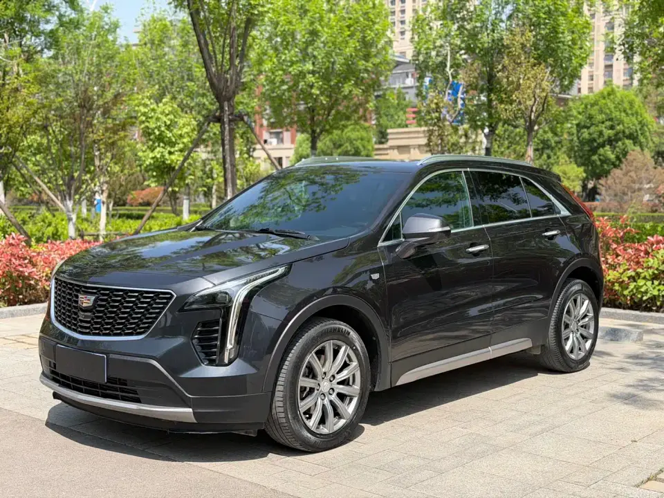 Cadillac XT4 28T FWD Leading Edition 2019