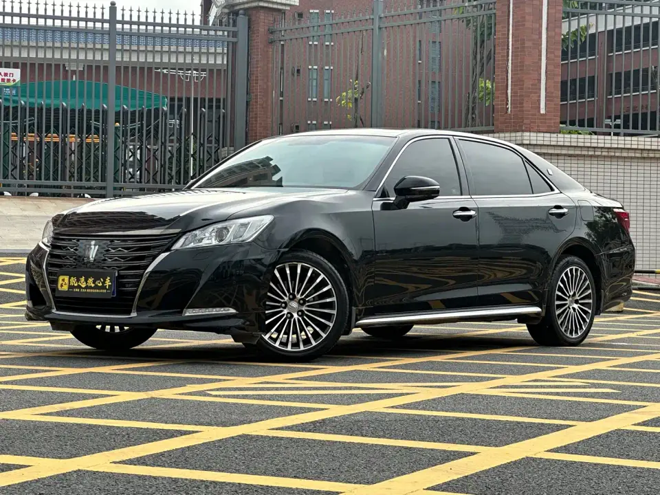 Toyota Crown 2.0T Sport Edition 2020