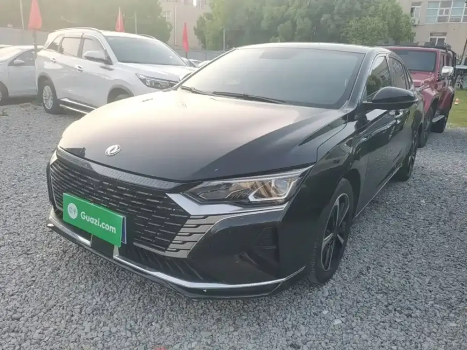 Dongfeng Aeolus Yixuan MAX 1.5T Luxury Edition 2024