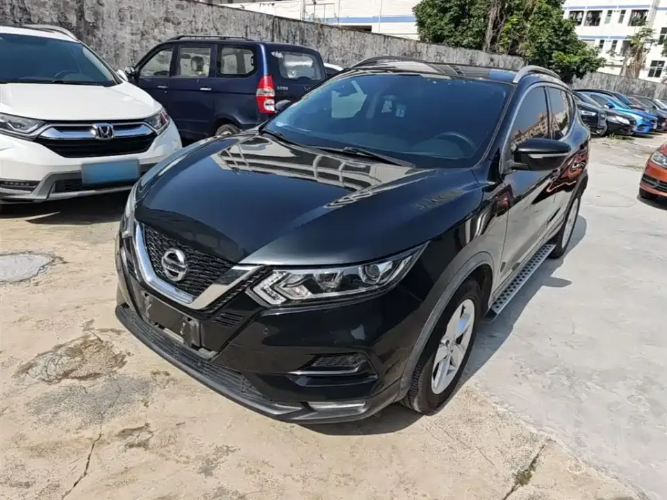 Nissan Qashqai 2.0L CVT Smart Version 2021