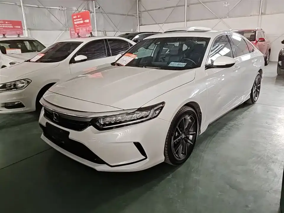 Honda Inspire 260TURBO Deluxe Edition 2023