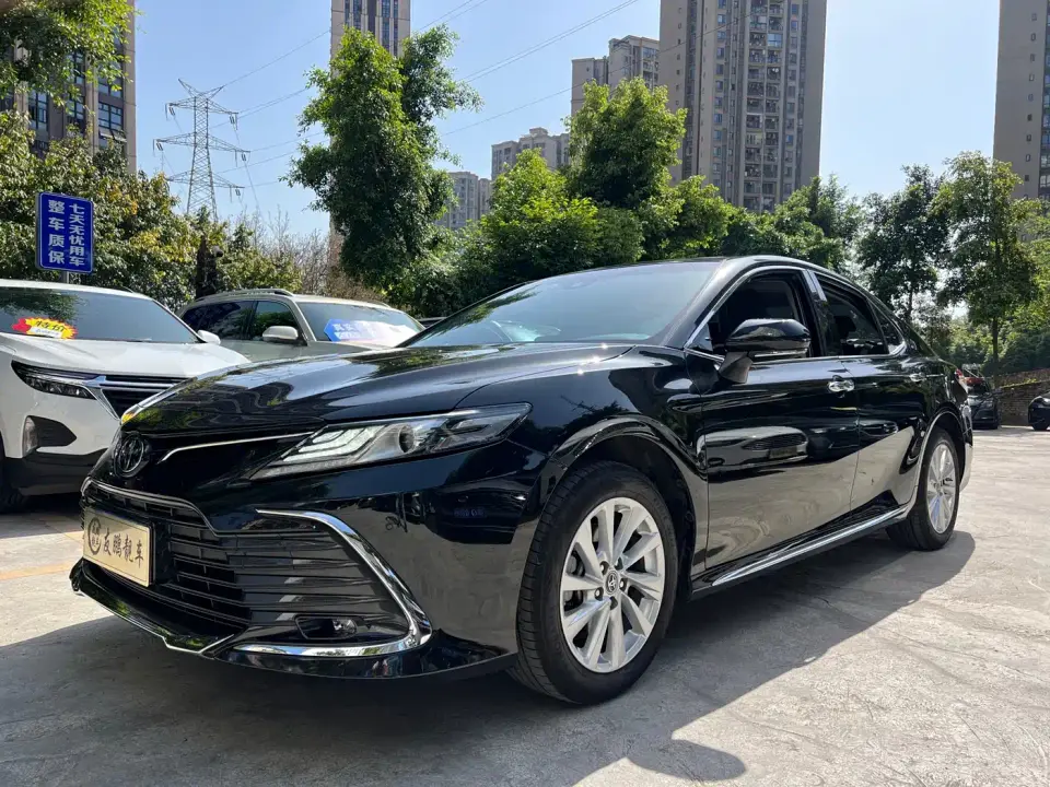 Toyota Camry 2.0G Luxury Edition 2024