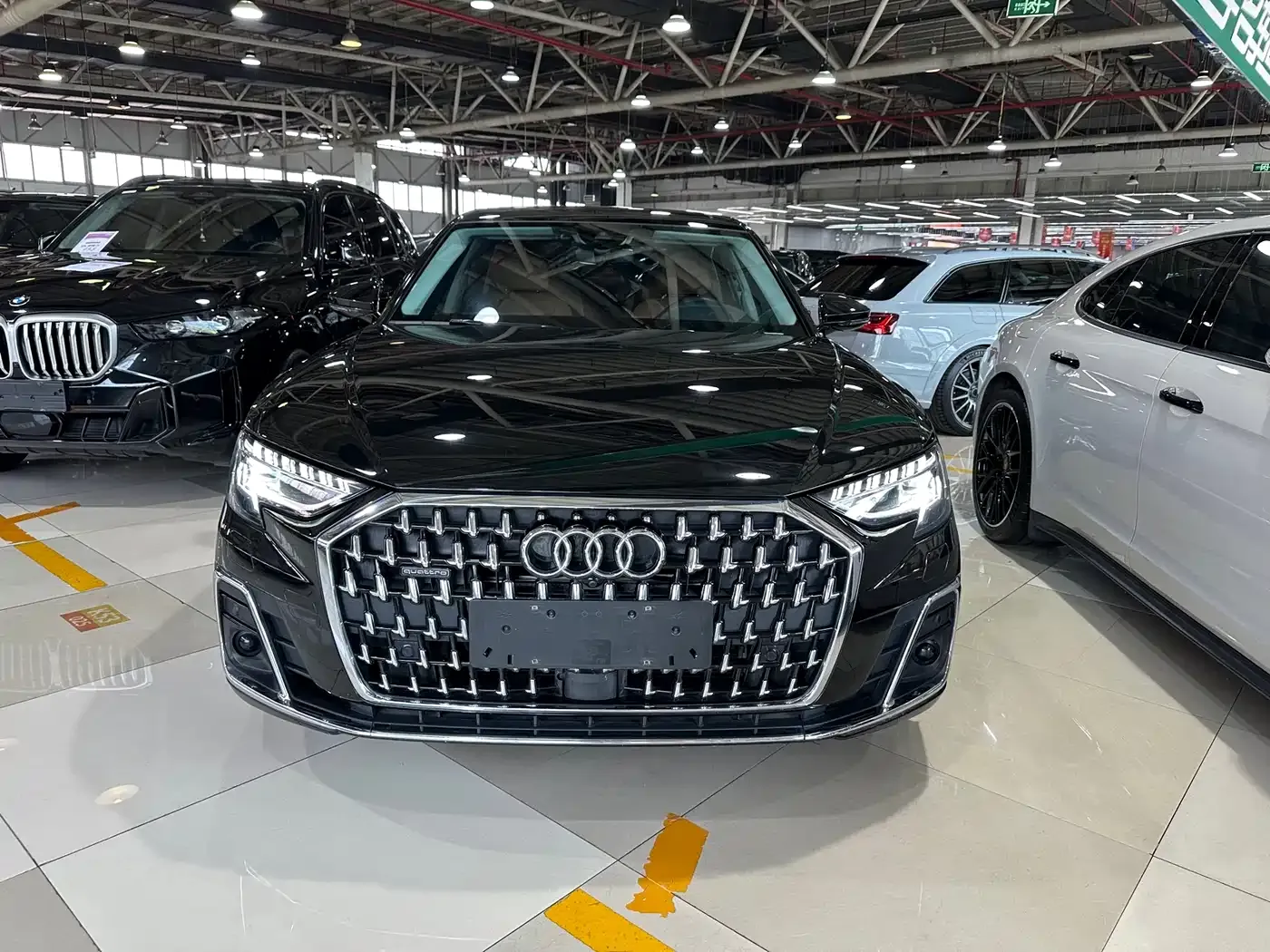 Audi A8 Model A8L 50 TFSI quattro Premium Selection 2024