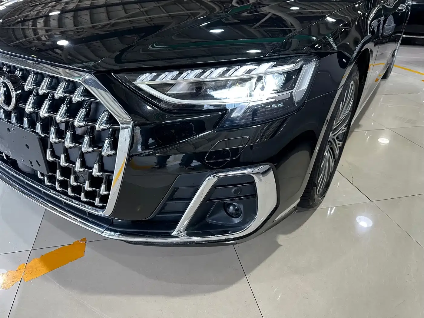 Audi A8 Model A8L 50 TFSI quattro Premium Selection 2024 — фото 4