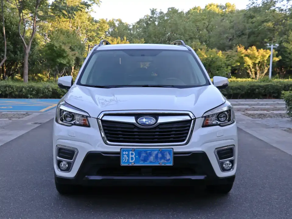 Subaru Forester 2.0i Luxury Edition EyeSight 2020