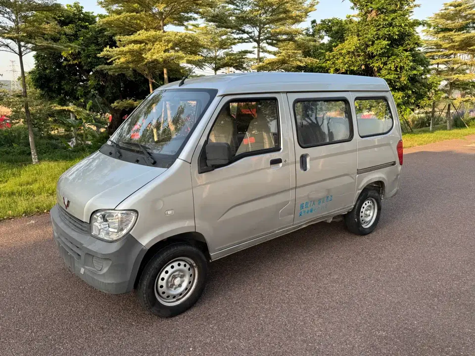 Wuling Motors Wuling Zhiguang 1.2L Utility China VI LSI 2020