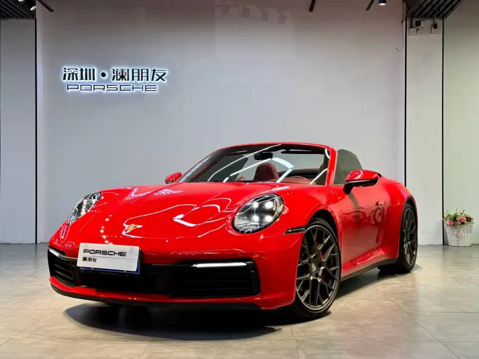 Porsche 911 Carrera Cabriolet 3.0T 2021