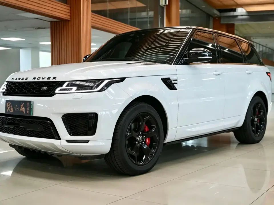 Land Rover Range Rover Sport PHEV Model P400e 2019