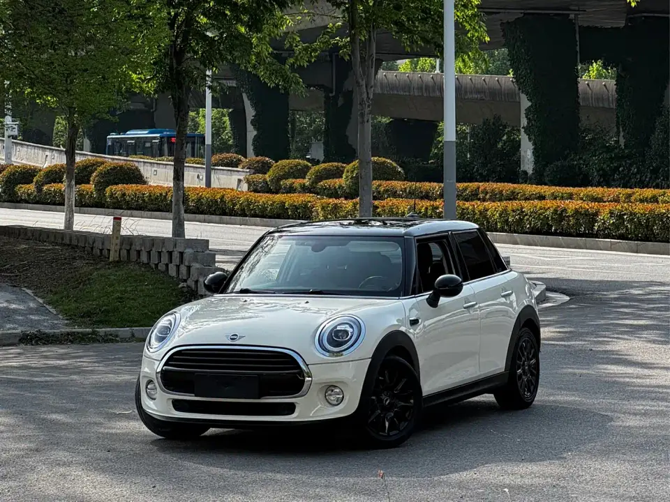 Mini MINI 1.5T COOPER Classic 5-Door 2019