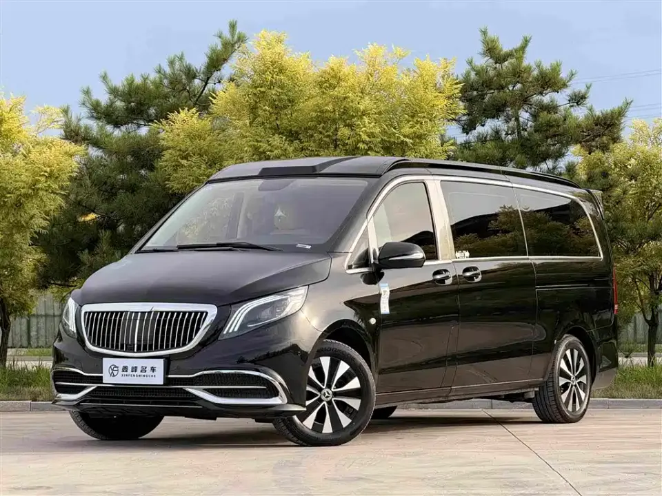Mercedes-Benz Vito 2.0T Business Edition 7-seater 2023