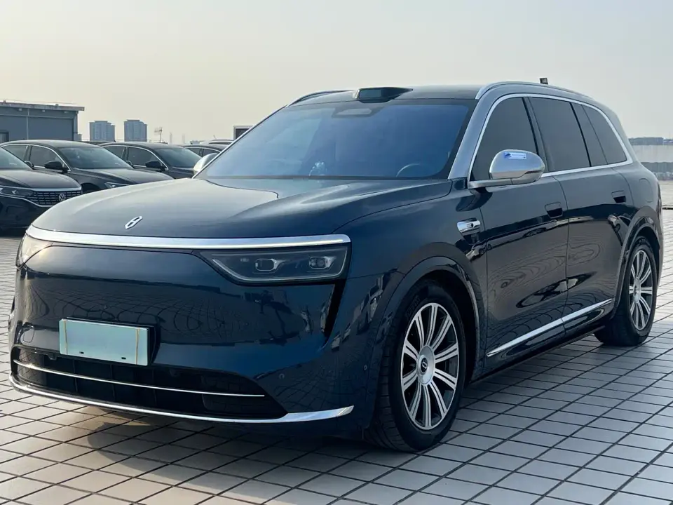 AITO Wenjie AITO M8 Extended Range Ultra 53.4kWh 6-Seater 2025