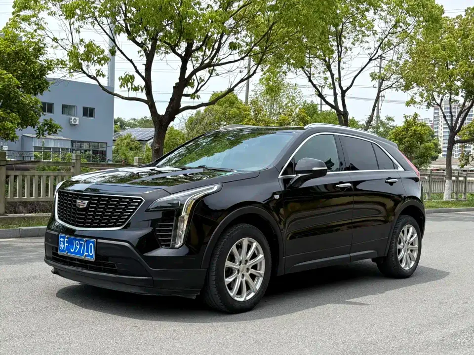 Cadillac XT4 Model 28T 2WD Technology 2019