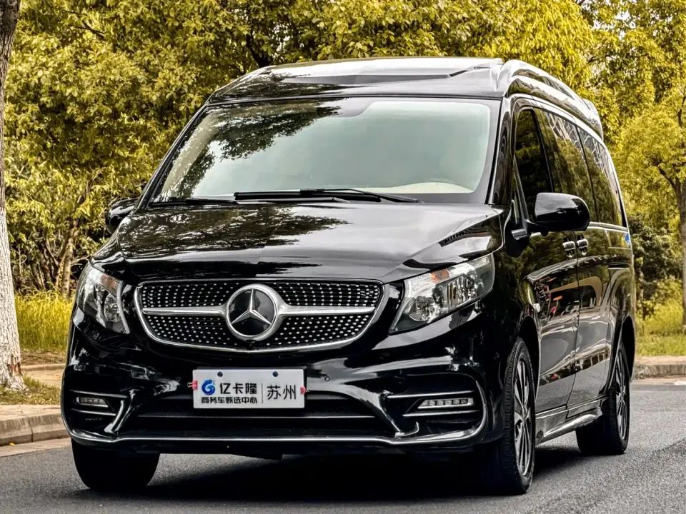 Mercedes-Benz Vito 2.0T Business Edition 7-seater 2022