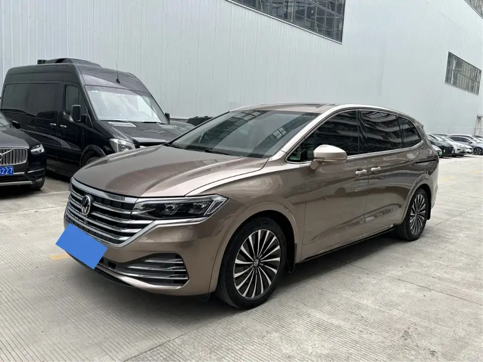 Volkswagen Viloran 380TSI Premium 2020