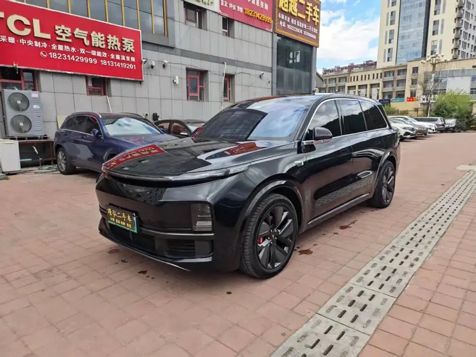 Li Auto Li Xiang L9 Model Pro 2023