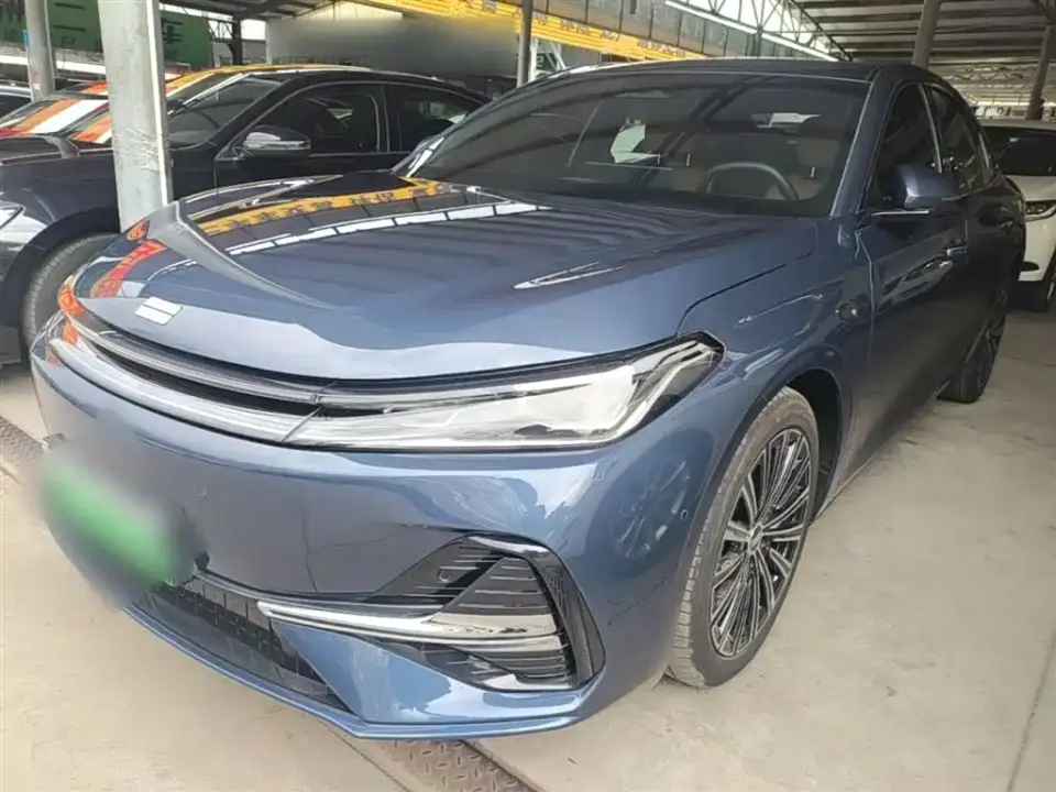 Geely Galaxy Galaxy A7 EM-i 2025