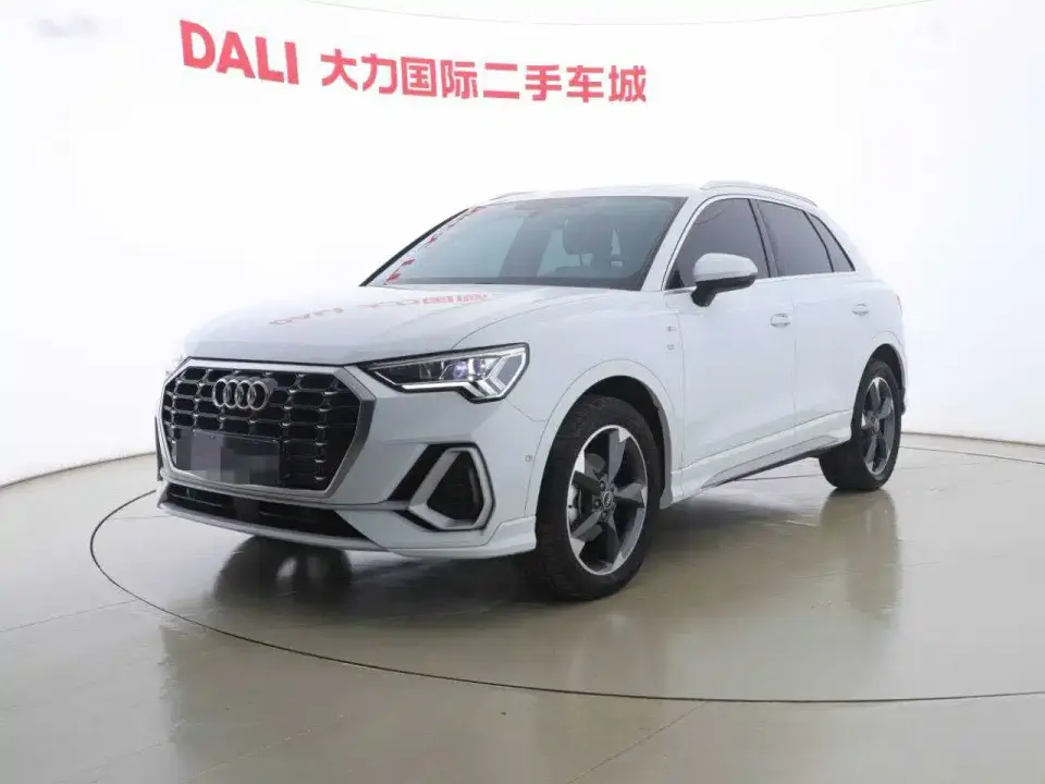 Audi Q3 35 TFSI Fashion Dynamic Model (1.5T) 2023
