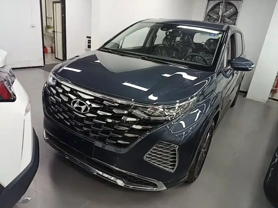 Hyundai Kustu 270TGDi LUX Premium Edition 2026