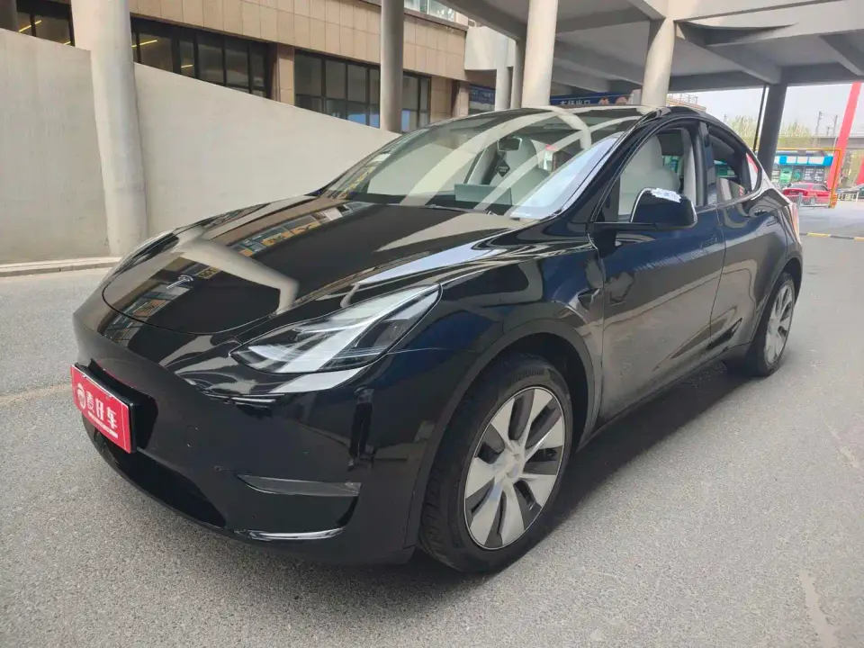 Tesla Model Y Facelift Long Range All-Wheel Drive Version 2023