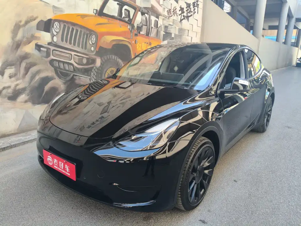 Tesla Model Y Facelift Rear-Wheel Drive Version 2023