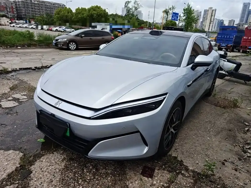 BYD Han L EV AWD LiDAR Flagship 2025