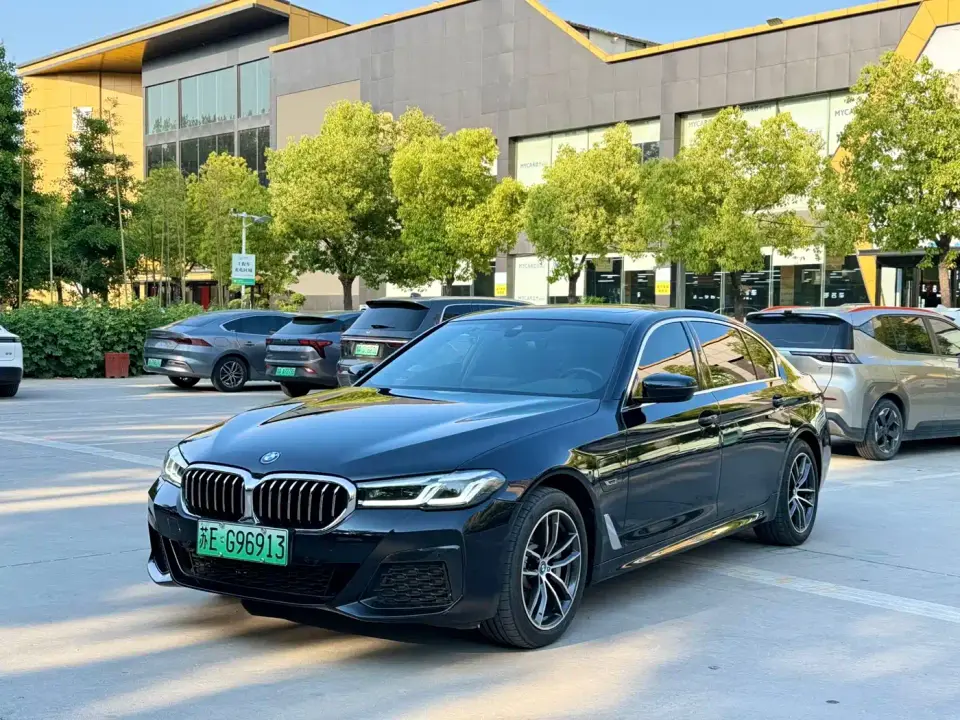 BMW 5 Series New Energy Facelift 535Le M Sport Package 2022