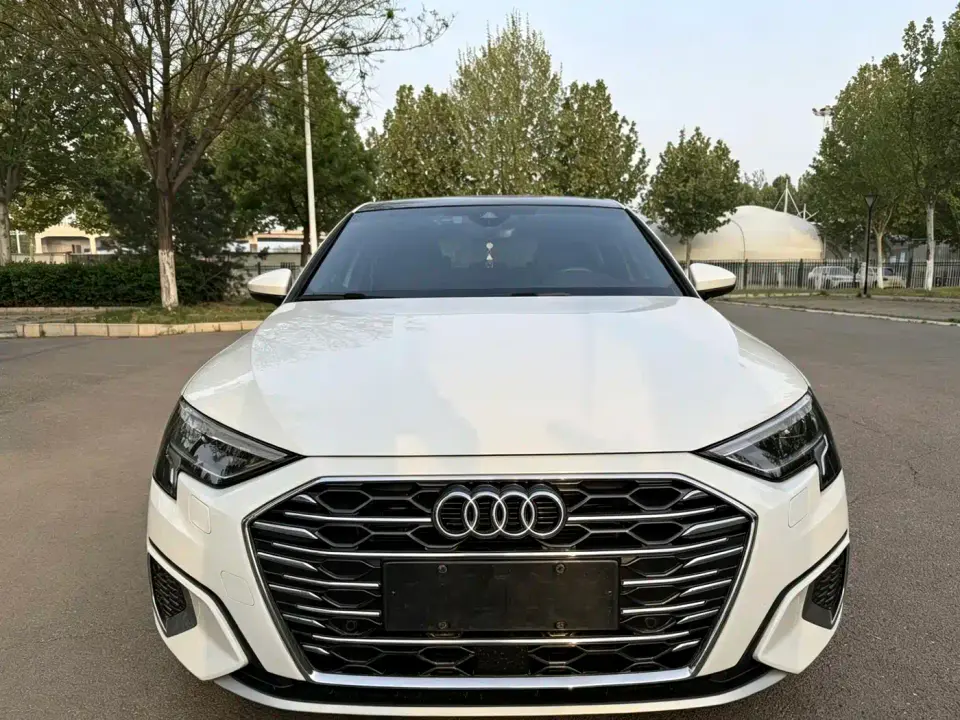 Audi A3 Facelift Sportback 35 TFSI Luxury Elegance 2023