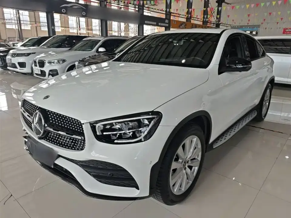 Mercedes-Benz GLC Coupe GLC 260 4MATIC Coupe SUV 2021
