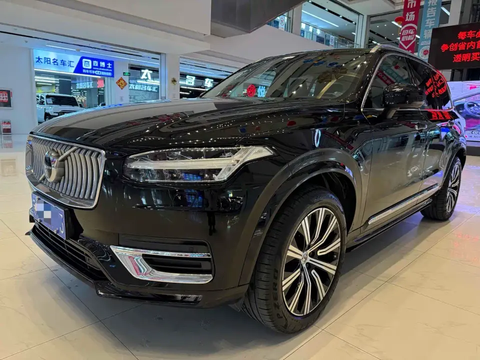 Volvo XC90 Facelift T6 Momentum Luxury 7-Seater 2020