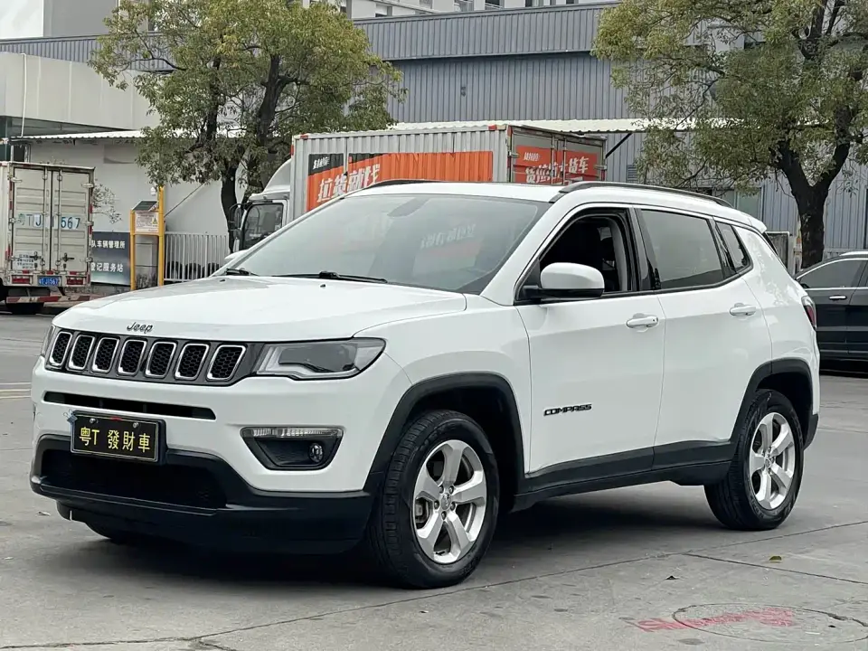 Jeep Compass 220T Automatic Family Edition 2019